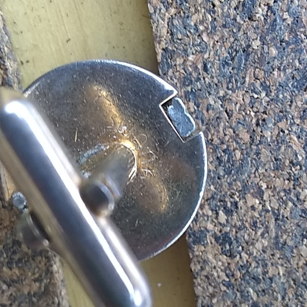 Cufflink - Picture 4 of 8